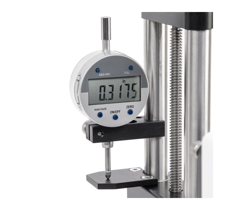 Optionale ES002 25 mm / 1" digitale Fallanzeigeoption. Ein Satz von Halterungen ist auch ohne Anzeige erhältlich
