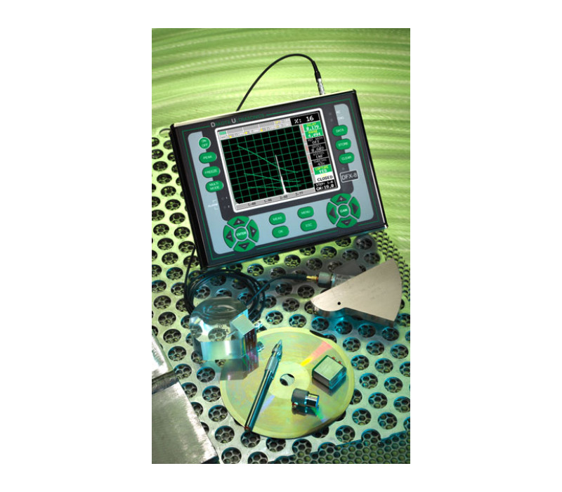 Das neue DFX8 ist ein Ultraschall-Dickenmessgerät und Fehlersuchgerät in Einem!